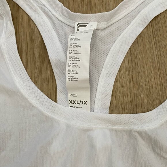 Fabletics Athletic Tank Top Racerback Scoop Neck Gym White Womens Size XXL/1X - Picture 2 of 5